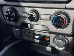 2025 Mazda
BT-50 XT