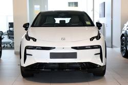 2025 Zeekr
                X AWD