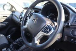 2022 Mitsubishi
Triton GLX+