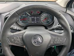 2017 Holden
Astra LS