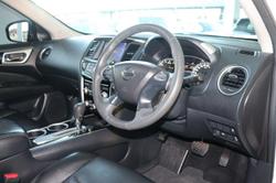 2016 Nissan
Pathfinder ST-L NO OPTION PACK