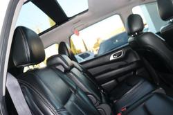 2016 Nissan
Pathfinder ST-L NO OPTION PACK