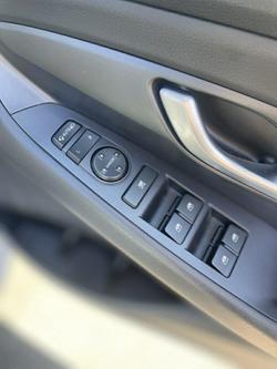 2017 Hyundai
i30 Elite