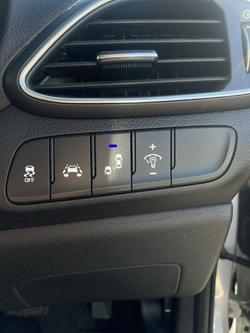 2017 Hyundai
i30 Elite