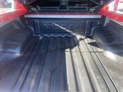 2013 Nissan
Navara ST