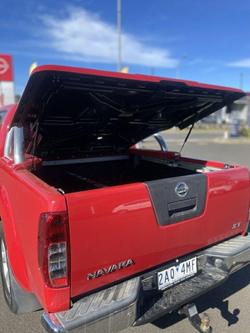 2013 Nissan
Navara ST