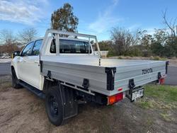 2024 Toyota
Hilux SR