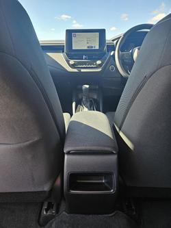 2023 Toyota
Corolla Ascent Sport Hybrid