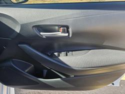 2023 Toyota
Corolla Ascent Sport Hybrid