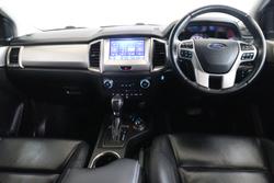 2022 Ford
Everest Trend