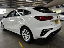 2021 Kia
                Cerato S