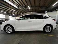 2021 Kia
                Cerato S