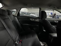 2021 Kia
                Cerato S
