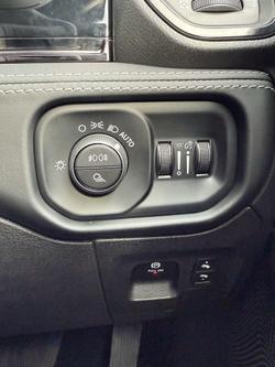 2025 RAM
1500 Limited Hurricane HO RamBox