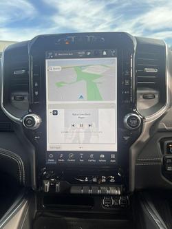 2024 RAM
1500 Laramie Sport RamBox