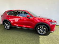 2020 Mazda
CX-5 Akera