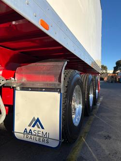 2016 Maxitrans St3 34 Pallet -18 Refrigerated B Double Double Stacker