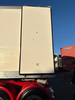 2016 Maxitrans St3 34 Pallet -18 Refrigerated B Double Double Stacker