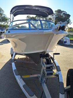 2025 QUINTREX 450 Fishabout