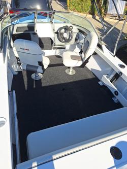 2025 QUINTREX 450 Fishabout