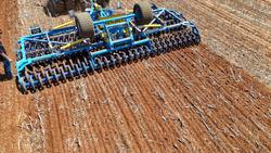 0 Farmet Softer Pro 800 Trailed Speed Disc BLUE