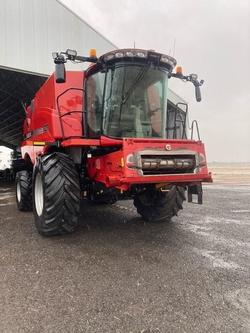 2014 CASE IH 7230 red