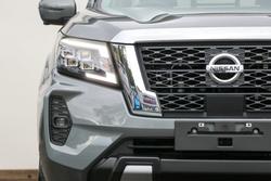 2025 Nissan
Navara ST DUAL CAB