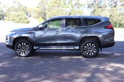 2022 Mitsubishi
                Pajero Sport GLS