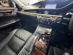 2014 Lexus ES 300h Sports Luxury AVV60R Onyx