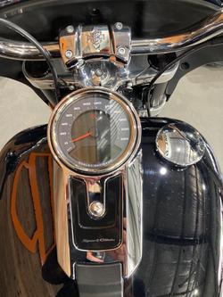 2023 Harley-Davidson Sport Glide 107 (FLSB) Softail Black