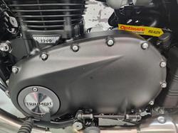 2025 Triumph Bonneville Bobber Bobber Black