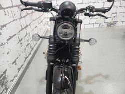 2025 Triumph Bonneville Bobber Bobber Black