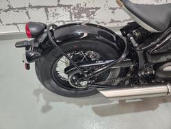 2025 Triumph Bonneville Bobber Bobber Black