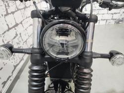 2025 Triumph Bonneville Bobber Bobber Black