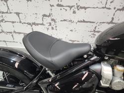 2025 Triumph Bonneville Bobber Bobber Black