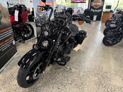 2025 Harley-Davidson Road King Special 114 (FLHRXS) Touring Black