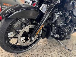 2025 Harley-Davidson Road King Special 114 (FLHRXS) Touring Black