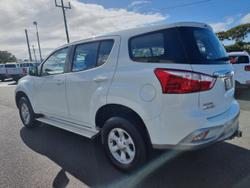2018 Isuzu
MU-X LS-M
