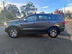 2017 Ford
                Everest Trend