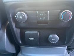 2017 Ford
                Everest Trend