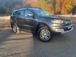 2017 Ford
                Everest Trend
