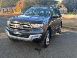 2017 Ford
                Everest Trend