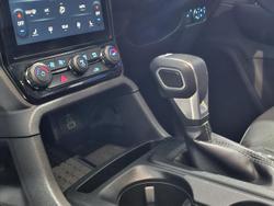 2024 Ford
                Everest Sport