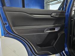 2024 Ford
                Everest Sport