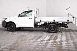 2020 Toyota
Hilux Workmate
