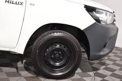 2020 Toyota
Hilux Workmate