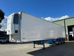 Maxitrans ST3 22 Pallet -28 Freezer, Double Stacker