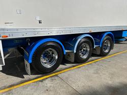 2012 Maxitrans St3 22 Pallet -28 Freezer, Double Stacker