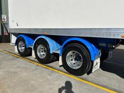 2012 Maxitrans St3 22 Pallet -28 Freezer, Double Stacker