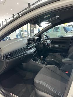 2024 Hyundai i20 N BC3.V2 MY25 Atlas White + Black Roof